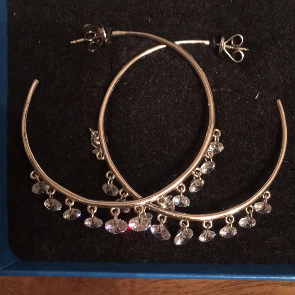 Gorgeous Hoops Earrings dangling CZ teardrops